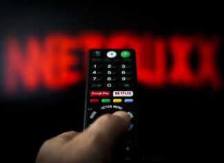 Confira todas as estreias programadas para outubro de 2020 na Netflix