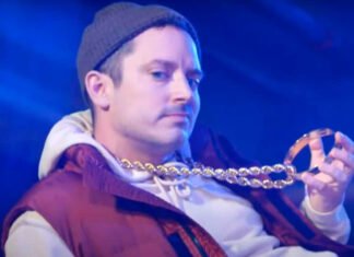 Parte do elenco de “O Senhor dos Anéis” canta rap em homenagem à trilogia