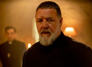 Russell Crowe espanta demônios no trailer insano de “O Exorcista do Papa”