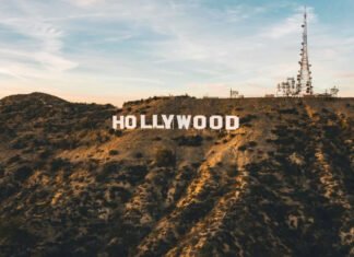 Sindicato realiza votação histórica e aprova greve dos roteiristas de Hollywood para maio