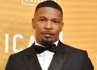 John Boyega afirma em entrevista que o ator Jamie Foxx está se recuperando muito bem
