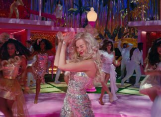 Coreógrafa publica vídeo de bastidores que mostra a criação das danças do filme da Barbie