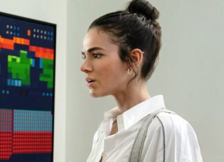 Novas imagens de “Besouro Azul” apresentam vilões e personagem de Bruna Marquezine