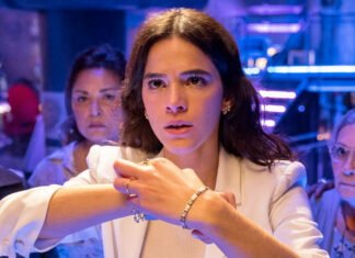 Bruna Marquezine entra no elenco da nova temporada de “Magnatas do Crime” com Elijah Wood e Orlando Bloom Bruna Marquezine