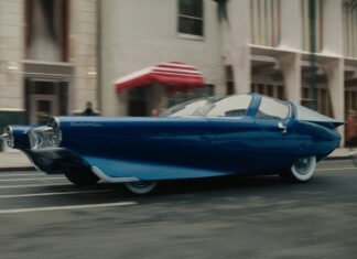 Novo comercial de “Quarteto Fantástico” mostra Fantasticarro em ação durante jogo da NBA