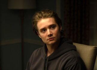 “Lanterns” lidera o HBO Max no mundo e aparece no top 10 de outros serviços, segundo o FlixPatrol Shea Pritchard em cena da série Lanterns