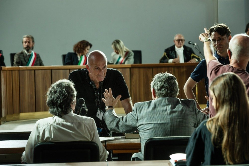 Imagem de divulgação da série O Monstro de Florença