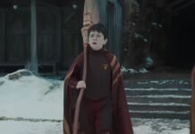 Dominic McLaughlin uniformizado como Harry Potter na série da HBO
