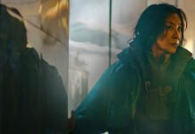 Michelle Yeoh caracterizada como Olwen em Blade Runner 2099