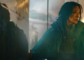 Michelle Yeoh caracterizada como Olwen em Blade Runner 2099