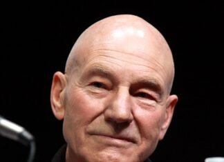 Retrato do ator Patrick Stewart
